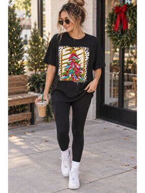 Texas True Threads Large Merry Christmas Graphic Tee Holiday